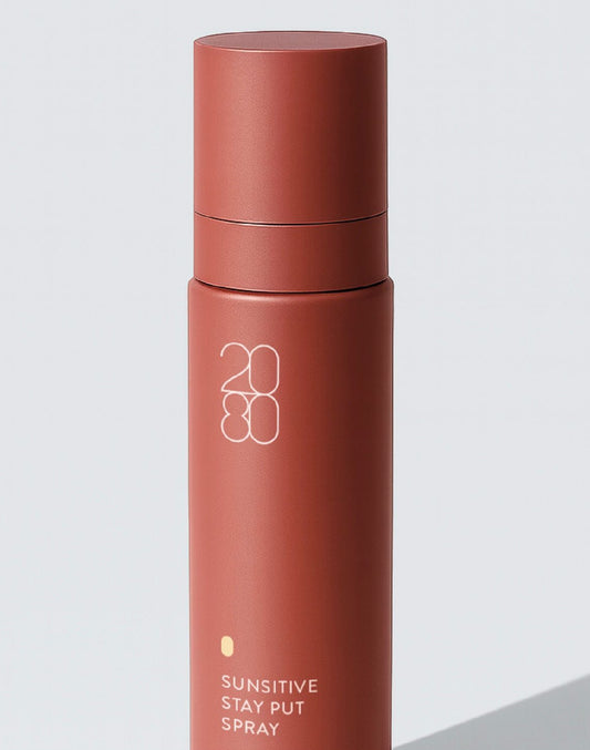 SUNSITIVE STAY PUT SPRAY – תרסיס הגנה SPF 50